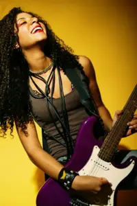 Guitar Girl